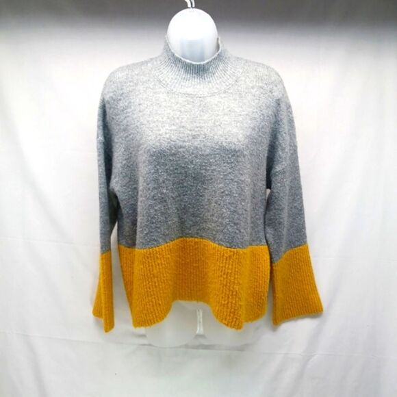 Forever 21 Color Block Long Sleeve Moc Neck Boxy Knit Sweater Women's Medium - Picture 1 of 7